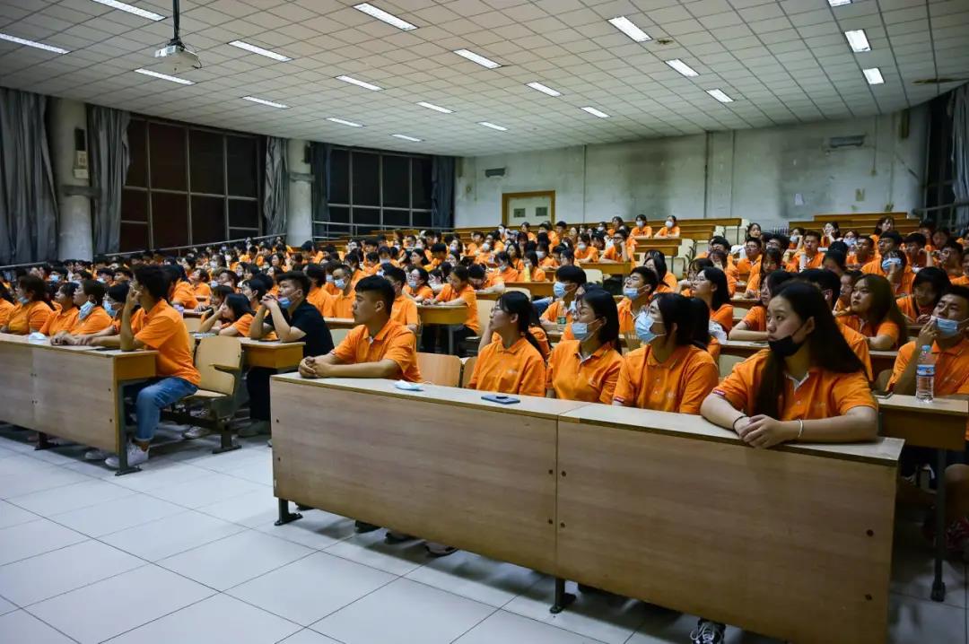 学工动态